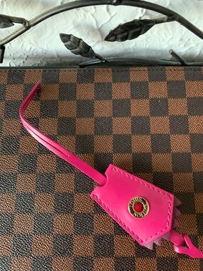 🩷 💜 🩷 Replacement LV Hot Pink Leather Key Bell Clochette Bag Charm